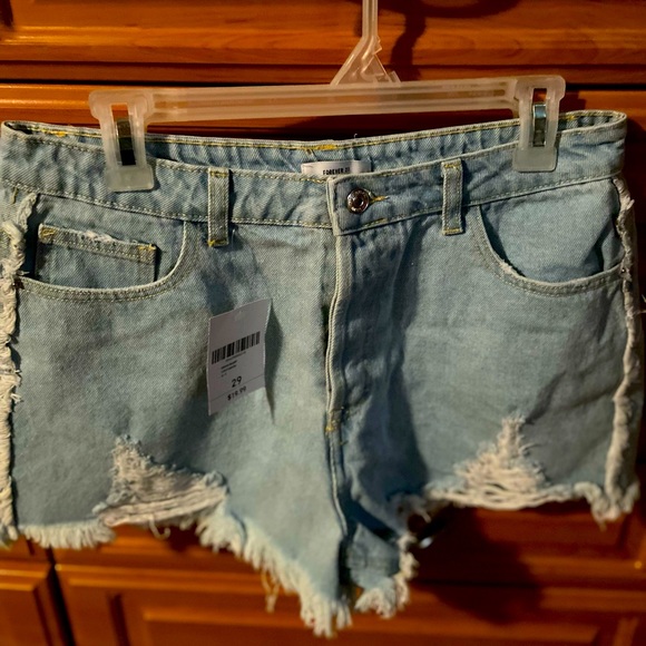 Forever 21 new Jean shorts - Picture 2 of 2